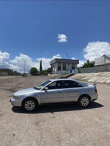 салон на гольф 4: Audi A4: 2000 г., 1.8 л, Автомат, Бензин, Седан — 2