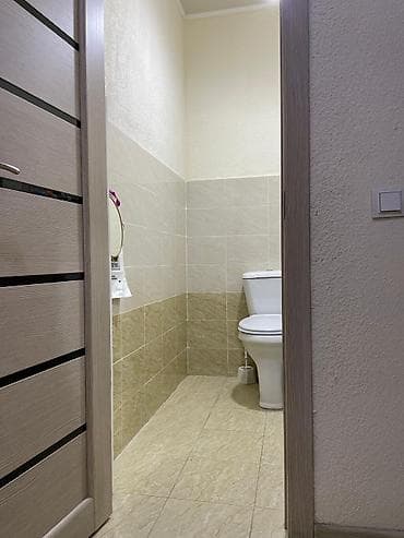 сдаю подвальное помещение: 1 комната, Собственник, С мебелью полностью — 8