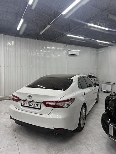 corolla 2016: Toyota Camry: 2018 г., 2.5 л, Автомат, Бензин, Седан — 3