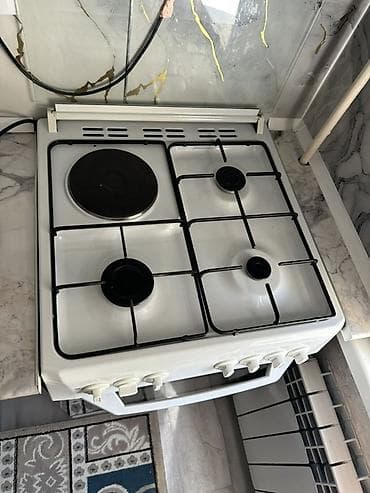 Кухонные плиты и варочные поверхности: Комбинированная плита, Beko, Напольная, Механическая — 2