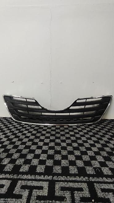 Решетка радиатора Toyota 2009 г., Новый, Аналог