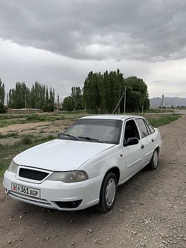 айнек рамка: Daewoo Nexia: 2011 г., 1.5 л, Кол менен иштөөчү, Бензин, Седан — 2