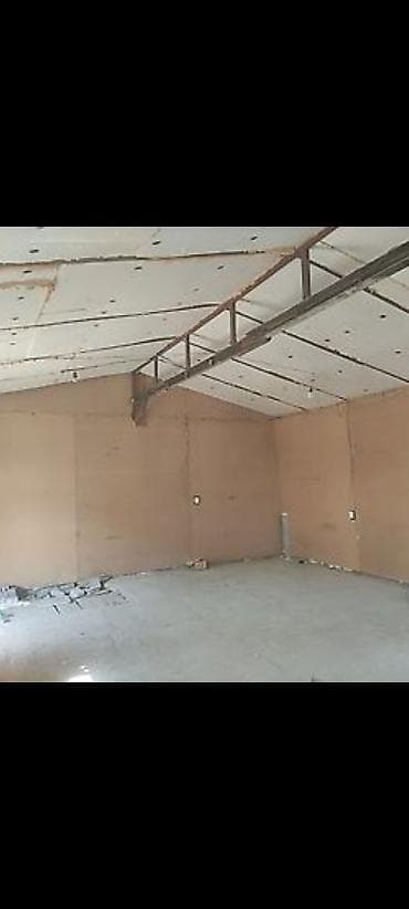 30: 12 мкр Сдается помещение Площадь: 80м2 Полностью утеплен На — 3