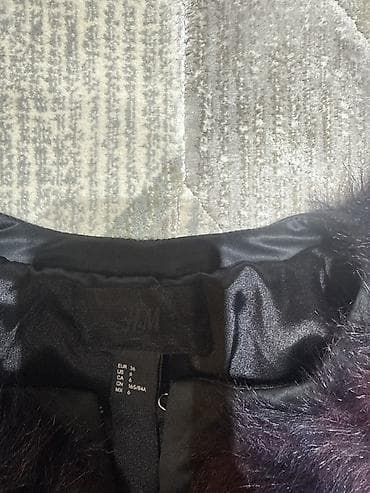 Жеке буюмдар: Женская шубка-жакет H&M (модель без воротника) - Бренд: H&M - — 2