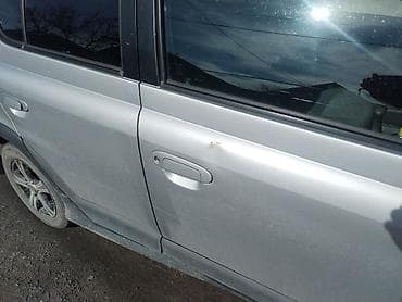 bridgestone blizzak: Toyota Echo: 2000 г., 1.5 л, Автомат, Бензин, Седан — 6