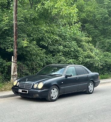 merc 211: Mercedes-Benz E-Class: 1998 г., 3.2 л, Автомат, Газ, Седан — 3