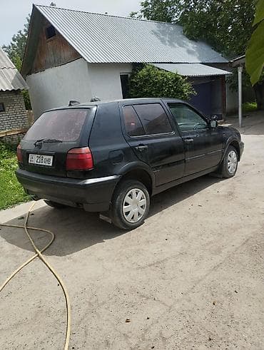 сктер: Volkswagen Golf: 1995 г., Хетчбек — 4