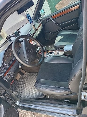 124 е220: Mercedes-Benz W124: 1994 г., 2.2 л, Автомат, Бензин, Седан — 6