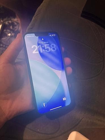 iphone 13 128: IPhone 13, Б/у, 128 ГБ, Зеленый, Чехол, 90 % — 2