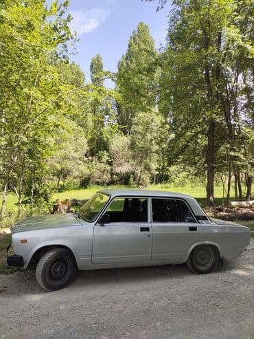 ВАЗ (ЛАДА) 2107: 2010 г., 1.6 л, Механика, Бензин, Седан at lalafo.kg ВАЗ (ЛАДА) 2107: 2010 г., 1.6 л, Механика, Бензин, Седан