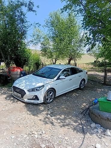 Транспорт: Hyundai Sonata: 2018 г., 2 л, Автомат, Газ, Седан — 3