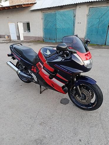 В продаже мотоцикл Honda CBR 1000 F.Свежепригнан,растаможен,без at lalafo.kg В продаже мотоцикл Honda CBR 1000 F.Свежепригнан,растаможен,без