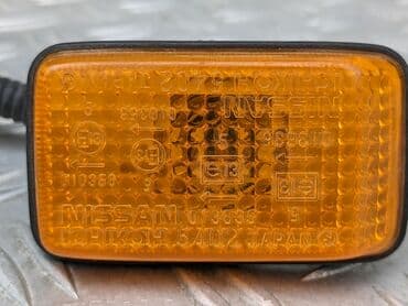 поворотники на виндом: Левый поворотник Nissan 1995 г., Б/у, Оригинал, Япония — 3