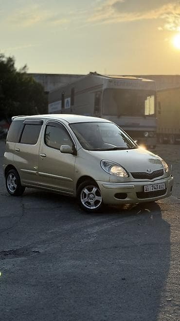 Продажа авто: Toyota Funcargo: 2003 г., 1.3 л, Автомат, Бензин, Хэтчбэк — 1