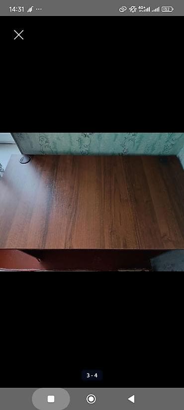 Мебель: Продаю: 1) Стол бежевый письменный, состояние отличное, есть — 7