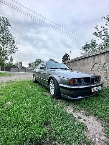 civic 2007: BMW 5 series: 1989 г., 3 л, Ручные, Бензин, Седан — 7