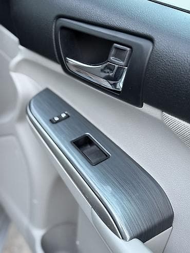 тайота в: Toyota Camry: 2012 г., 2.5 л, Вариатор, Гибрид, Седан — 10