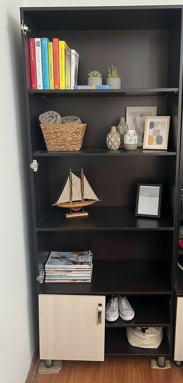 зеркала настенные: Продаю шкаф размер 2метра 30 см ламинат — 1