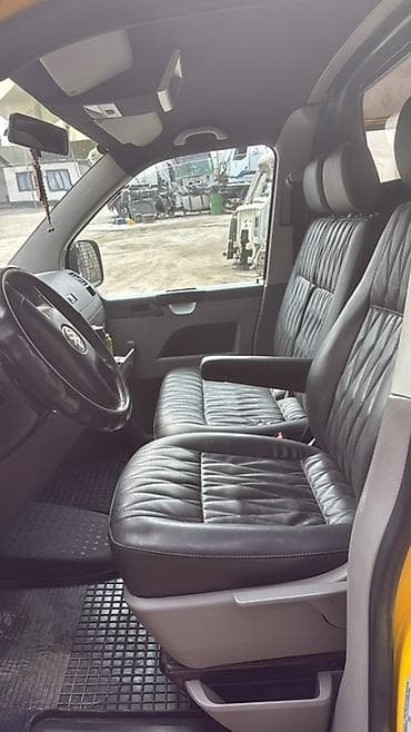 раф 4 2020 год: Volkswagen Transporter: 2005 г., 1.9 л, Ручные, Дизель, Бус — 7