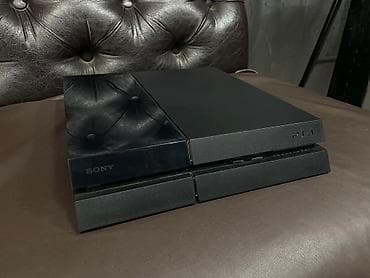ps3 320gb: Sony PlayStation 4 (FAT) черного цвета. Комплектация: - Консоль PS4 — 2