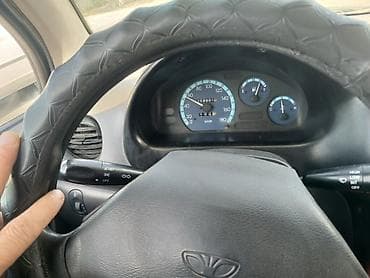 Унаа сатуу: Daewoo Matiz: 2010 г., 0.8 л, Кол менен иштөөчү, Бензин — 3