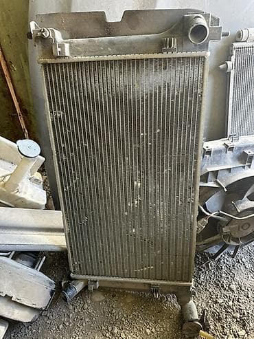 Транспорт: Тойота Авенсис — 7