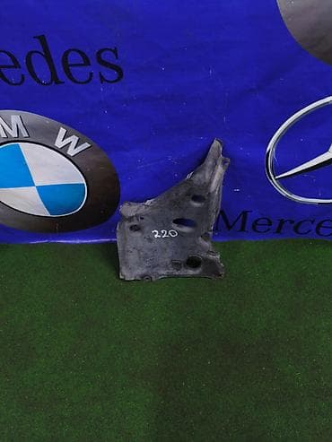 Защита днища Mercedes-Benz, 2001 г., Б/у, Оригинал