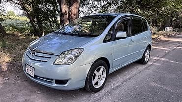 185 70 14р: Toyota Corolla Spacio: 2003 г., 1.5 л, Автомат, Бензин, Хэтчбэк — 4
