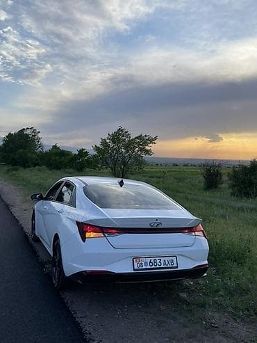 step 2: Hyundai Avante: 2021 г., Автомат, Бензин, Седан — 3