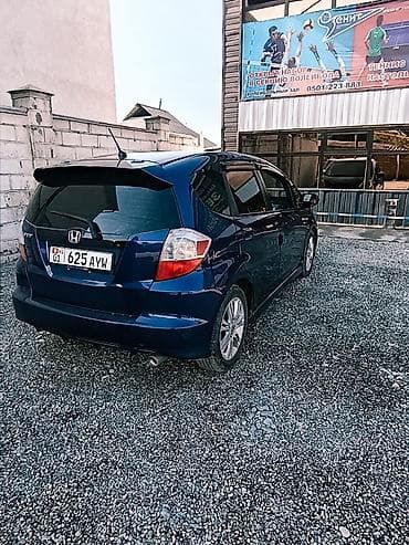 авто выхлоп: Honda Fit: 2011 г., 1.5 л, Автомат, Бензин, Хэтчбэк — 8
