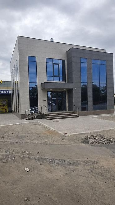 коммерческое здание: Здание, 157 м² — 1