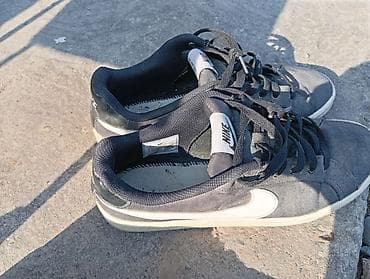 stan smith: Кроссовки отдам все за 1000!состояние норм! — 1