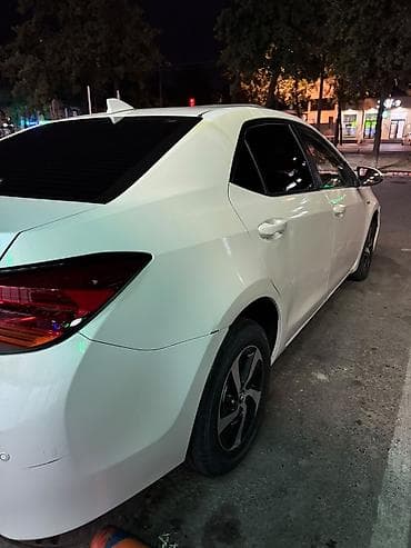 эшаки: Toyota Corolla: 2018 г., 1.8 л, Гибрид, Седан — 7