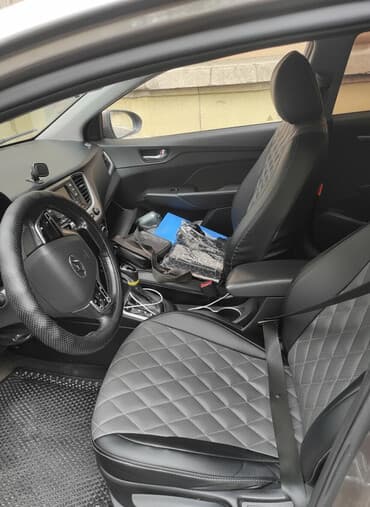 Hyundai Solaris: 2018 г., 1.6 л, Автомат, Бензин, Седан