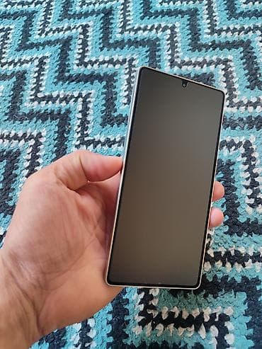 samsung s30: Samsung Galaxy S23 Ultra, цвет - Бежевый — 2