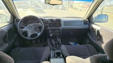 набор ключей для автомобиля в чемодане: Opel Frontera: 1999 г., 2.2 л, Механика, Бензиновая, Внедорожник — 8