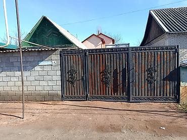 Продаётся жилой дом с участком. - Капитальный двухэтажный дом из at lalafo.kg Продаётся жилой дом с участком. - Капитальный двухэтажный дом из