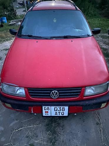 Volkswagen Passat: 1994 г., 1.8 л, Механика, Бензин, Универсал — 3