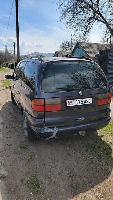 golf 2: Volkswagen Sharan: 1997 г., 2.8 л, Ручные, Бензин, Минивэн — 5