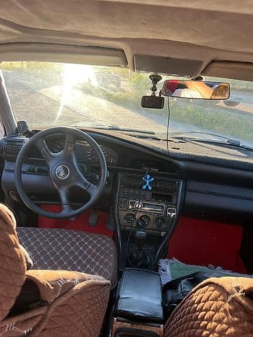 автомобиль ауди с4: Audi 100: 1993 г., Седан — 8