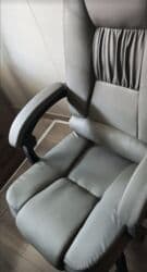 эргономичная офисная мебель: Офисное кресло, Б/у, С колесиками, цвет - Серый, Экокожа, Бесплатная доставка — 4