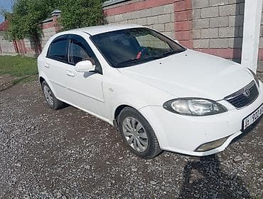 Chevrolet Lacetti: 2005 г., 1.6 л, Автомат, Бензин, Седан