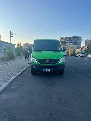 terrano 2: Легкий грузовик, Mercedes-Benz, Б/у — 7