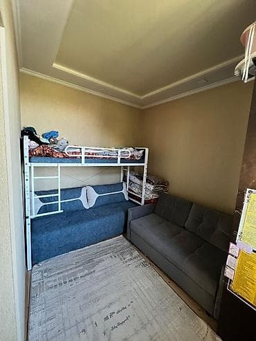 московская белинка: 2 комнаты, 42 м², ул. Московская / Манаса (Белинка) Сталинка, 3 этаж, Косметический ремонт — 1