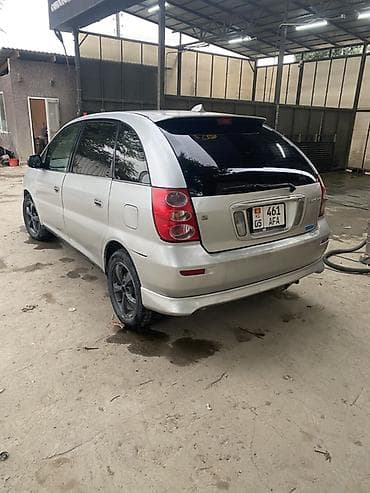 портер 2 салон: Toyota Nadia: 1998 г., 2 л, Автомат, Бензин, Хэтчбэк — 3