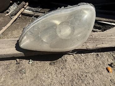 Автозапчасти: Комплект передних фар Mercedes-Benz 2000 г., Б/у — 1