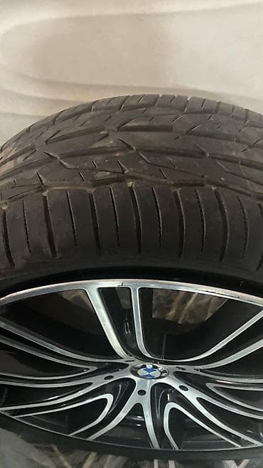 Колеса в сборе 275 / 30 / R 20, Лето, Б/у, Комплект, Литые, отверстий - 4