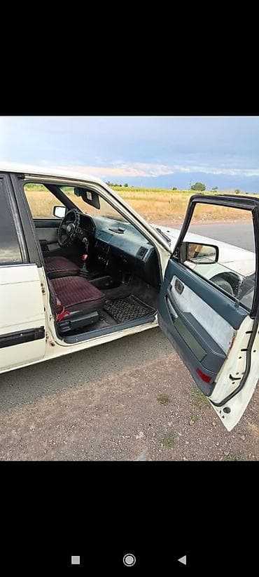 тайота филдер: Mazda 626: 1986 г., 2 л, Механика, Бензин, Седан — 1