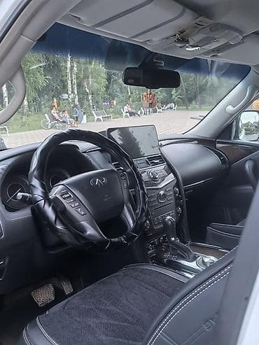 infinity i30: Infiniti QX56: 2013 г., 5.6 л, Автомат, Бензин, Внедорожник — 6