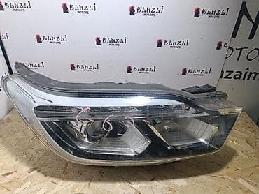 Передняя правая фара 2018 г., Б/у, Оригинал at lalafo.kg Передняя правая фара 2018 г., Б/у, Оригинал